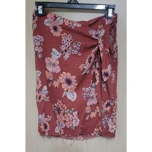 Free People flower Mini Skirt Size 4 Distressed Frayed Fringe Raw Hem tie